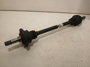 Gebruikte Steekas links-achter Mercedes E-Klasse Prijs € 215,00 Margeregeling aangeboden door Van der Ven Autorecycling B.V.