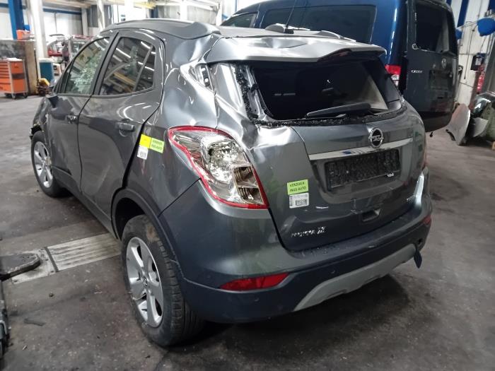Versnellingsbak van een Opel Mokka 2017