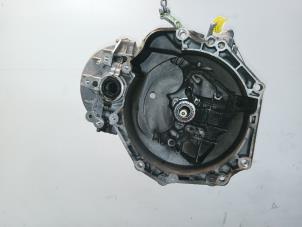 Gebruikte Versnellingsbak Opel Mokka Prijs € 852,00 Margeregeling aangeboden door Van der Ven Autorecycling B.V.
