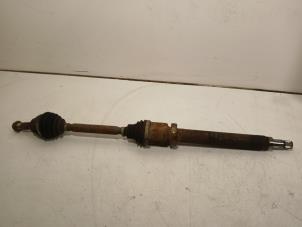 Gebruikte Aandrijfas rechts-voor Ford Tourneo Courier Prijs € 85,00 Margeregeling aangeboden door Van der Ven Autorecycling B.V.