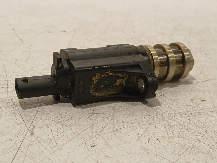Gebruikte Nokkenas Verstelling BMW 3-Serie Prijs € 26,00 Margeregeling aangeboden door Van der Ven Autorecycling B.V.