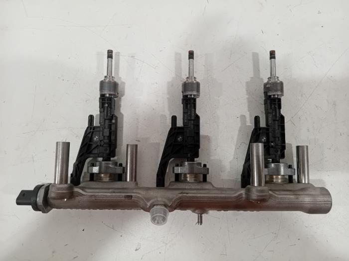 Gebruikte Verstuiver brug BMW 1-Serie Prijs € 155,00 Margeregeling aangeboden door Van der Ven Autorecycling B.V.