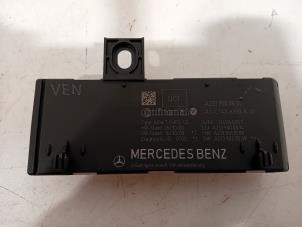 Gebruikte Computer Diversen Mercedes W211 Prijs € 45,00 Margeregeling aangeboden door Van der Ven Autorecycling B.V.