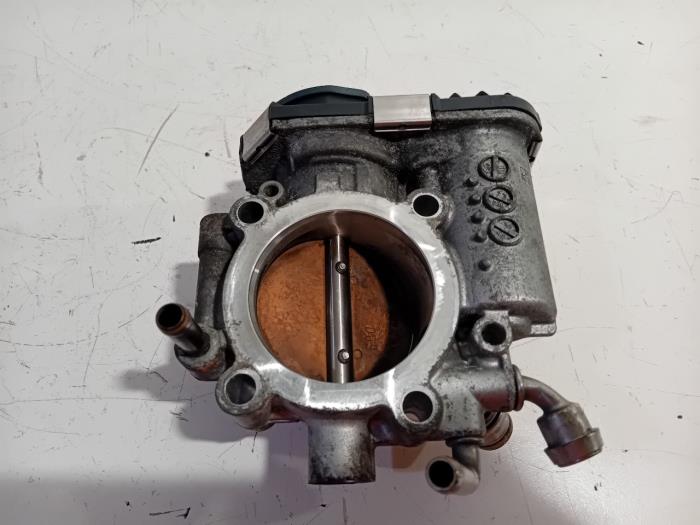 Gebruikte Gasklephuis Opel Insignia Prijs € 27,50 Margeregeling aangeboden door Van der Ven Autorecycling B.V.