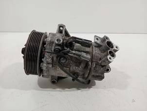 Gebruikte Aircopomp Renault Clio Prijs € 127,00 Margeregeling aangeboden door Van der Ven Autorecycling B.V.