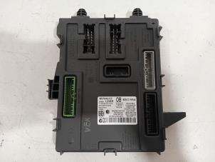 Gebruikte Computer Body Control Renault Scenic Prijs € 56,00 Margeregeling aangeboden door Van der Ven Autorecycling B.V.