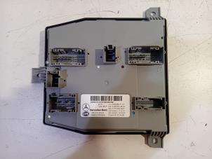 Gebruikte Bodycontrol Module Mercedes C-Klasse Prijs € 75,00 Margeregeling aangeboden door Van der Ven Autorecycling B.V.