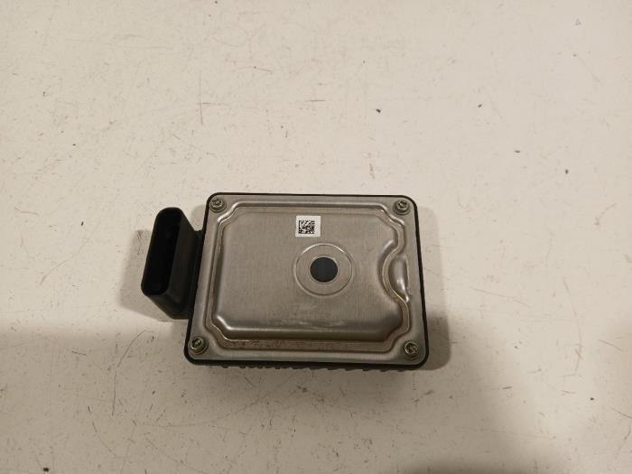 Gebruikte Cruise control sensor Volkswagen Taigo Prijs € 215,00 Margeregeling aangeboden door Van der Ven Autorecycling B.V.