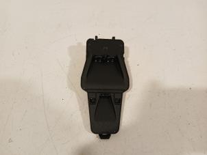 Gebruikte Cruise control sensor Volkswagen E-Up Prijs € 26,00 Margeregeling aangeboden door Van der Ven Autorecycling B.V.