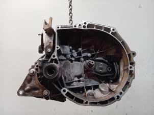 Gebruikte Versnellingsbak Peugeot Bipper Prijs € 425,00 Margeregeling aangeboden door Van der Ven Autorecycling B.V.