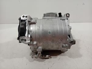 Gebruikte Dynamo Lynk & Co 01 Prijs € 558,00 Margeregeling aangeboden door Van der Ven Autorecycling B.V.