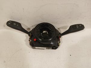 Gebruikte Combischakelaar Stuurkolom BMW 6-Serie Prijs € 280,00 Margeregeling aangeboden door Van der Ven Autorecycling B.V.