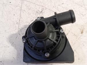 Gebruikte Waterpomp Volkswagen Taigo Prijs € 17,00 Margeregeling aangeboden door Van der Ven Autorecycling B.V.