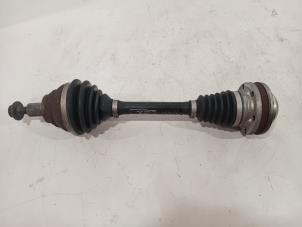 Gebruikte Homokineetas links-voor Volkswagen Jetta Prijs € 45,00 Margeregeling aangeboden door Van der Ven Autorecycling B.V.