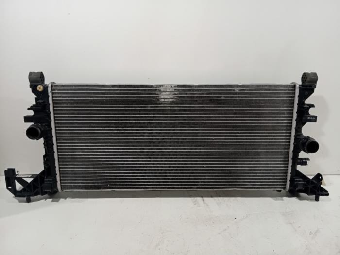 Gebruikte Radiateur Opel Astra Prijs € 56,00 Margeregeling aangeboden door Van der Ven Autorecycling B.V.