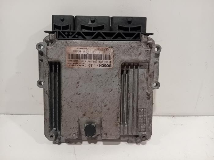 Gebruikte Computer Motormanagement Mercedes Citan Prijs € 45,00 Margeregeling aangeboden door Van der Ven Autorecycling B.V.