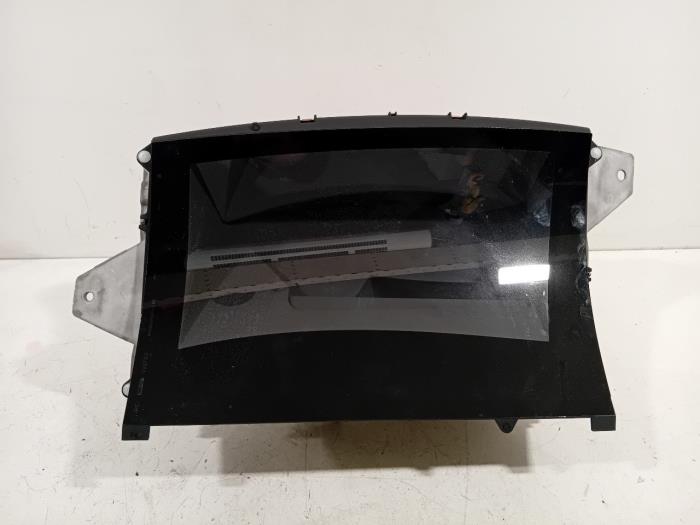 Gebruikte Head-up display Mercedes EQE Prijs € 620,00 Margeregeling aangeboden door Van der Ven Autorecycling B.V.