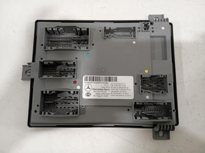 Gebruikte Sam module Mercedes EQE Prijs € 145,00 Margeregeling aangeboden door Van der Ven Autorecycling B.V.