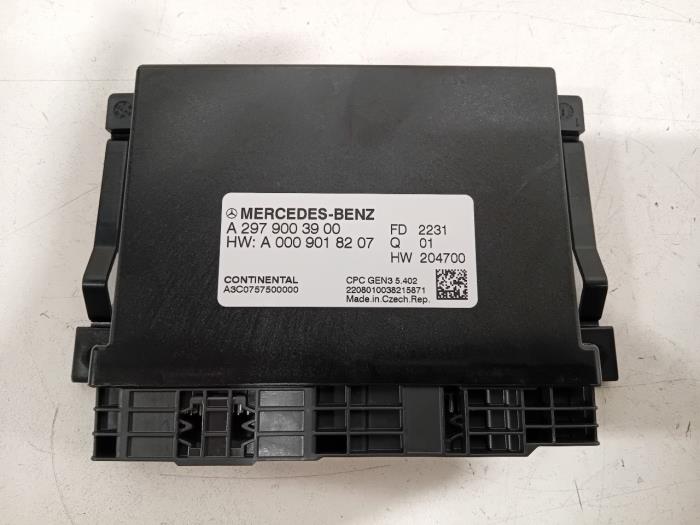 Gebruikte Computer Diversen Mercedes EQE Prijs € 115,00 Margeregeling aangeboden door Van der Ven Autorecycling B.V.