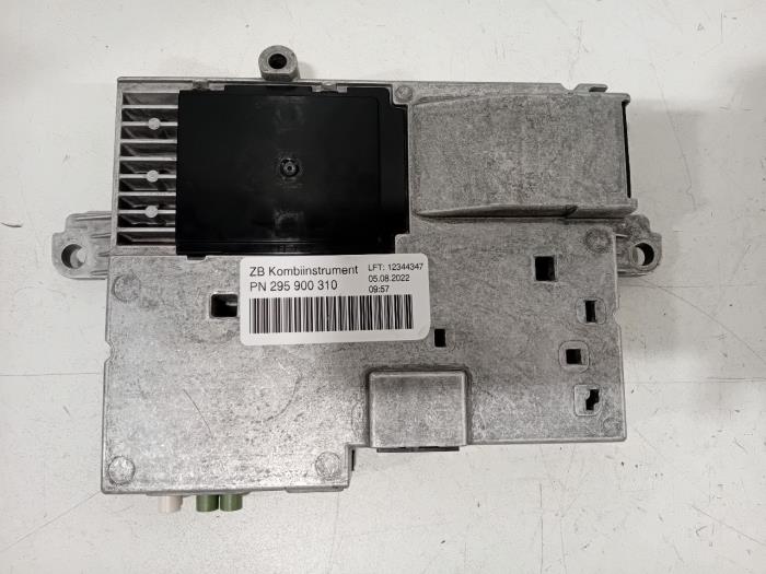 Gebruikte Computer Diversen Mercedes EQE Prijs € 190,00 Margeregeling aangeboden door Van der Ven Autorecycling B.V.