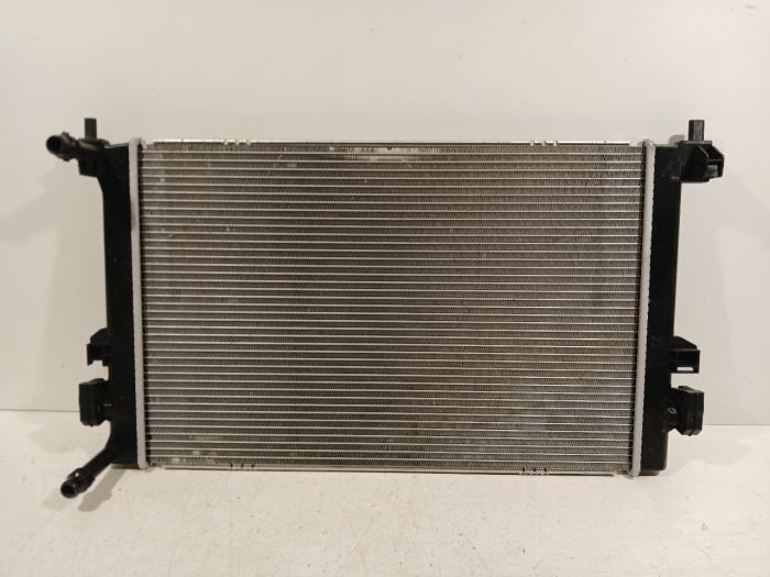 Gebruikte Radiateur Volkswagen Golf Prijs € 80,00 Margeregeling aangeboden door Van der Ven Autorecycling B.V.
