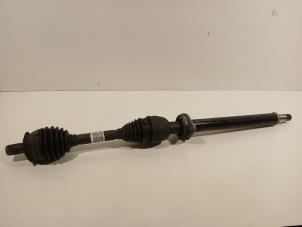 Gebruikte Cardanas rechts-voor (VWA) Mercedes B-Klasse Prijs € 193,00 Margeregeling aangeboden door Van der Ven Autorecycling B.V.