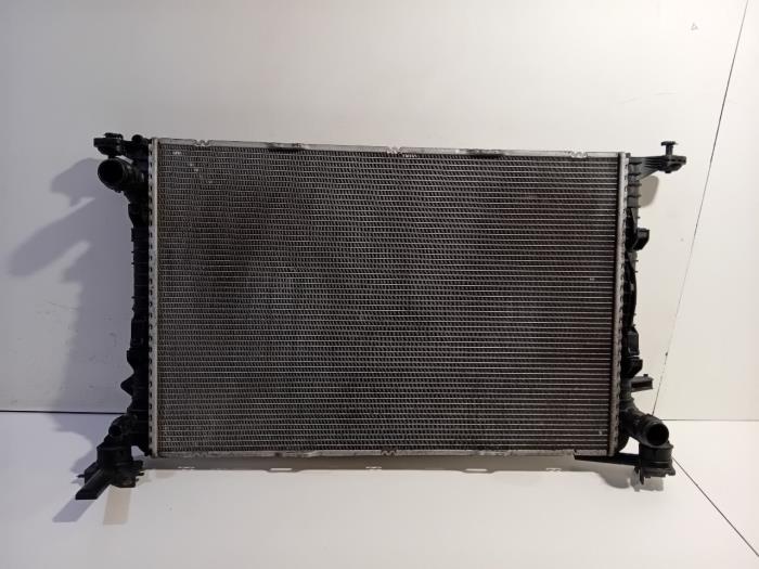 Gebruikte Radiateur Audi A6 Prijs € 60,00 Margeregeling aangeboden door Van der Ven Autorecycling B.V.