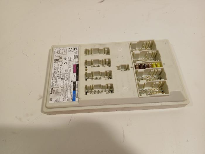 Gebruikte Bodycontrol Module BMW 1-Serie Prijs € 175,00 Margeregeling aangeboden door Van der Ven Autorecycling B.V.