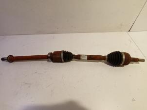 Gebruikte Cardanas rechts-voor (VWA) Renault Captur Prijs € 60,00 Margeregeling aangeboden door Van der Ven Autorecycling B.V.