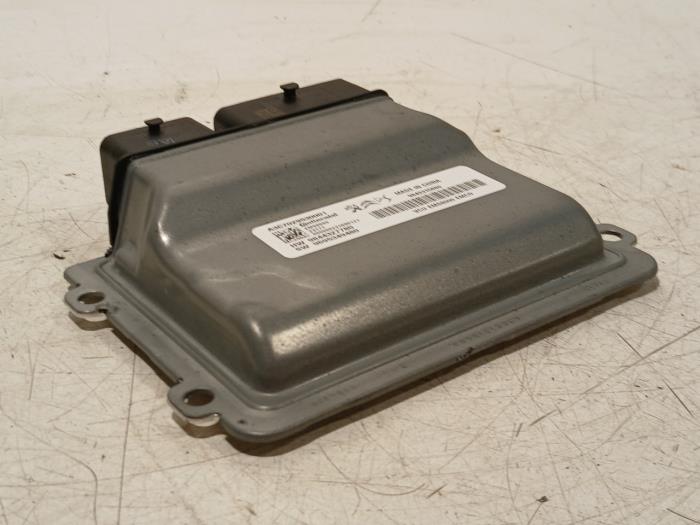 Computer Diversen van een Peugeot 3008 2024