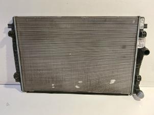 Gebruikte Radiateur Volkswagen E-Golf Prijs € 65,00 Margeregeling aangeboden door Van der Ven Autorecycling B.V.