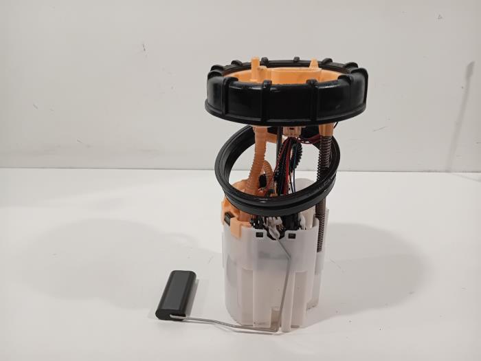 Gebruikte Tank element Pomp Volkswagen Caddy Prijs € 50,00 Margeregeling aangeboden door Van der Ven Autorecycling B.V.