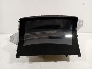 Gebruikte Head-up display Mercedes EQE Prijs € 803,00 Margeregeling aangeboden door Van der Ven Autorecycling B.V.