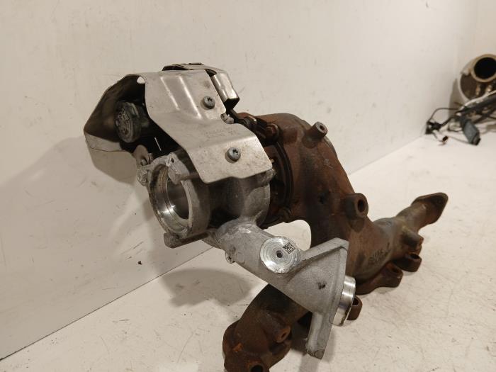 Turbo van een Volkswagen Transporter 2021