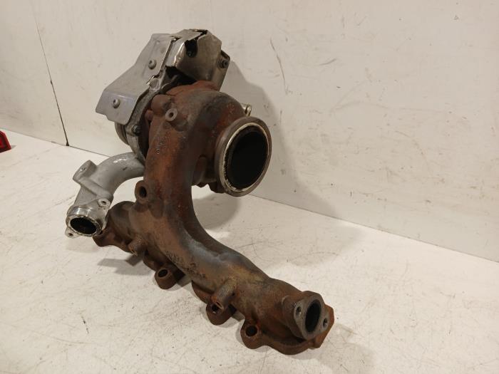 Turbo van een Volkswagen Transporter 2021