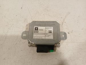 Gebruikte Module Telefoon Opel Astra Prijs € 10,00 Margeregeling aangeboden door Van der Ven Autorecycling B.V.