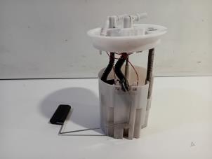 Gebruikte Tank element Pomp Volvo V40 Prijs € 41,00 Margeregeling aangeboden door Van der Ven Autorecycling B.V.