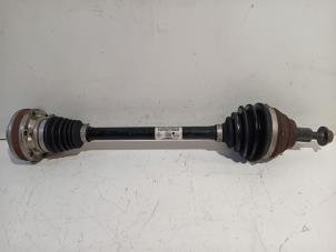 Gebruikte Steekas rechts-voor Volkswagen E-Golf Prijs € 225,00 Margeregeling aangeboden door Van der Ven Autorecycling B.V.