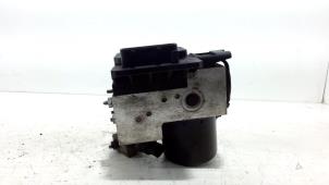 Gebruikte ABS Pomp Mercedes S-Klasse Prijs € 50,00 Margeregeling aangeboden door Van der Ven Autorecycling B.V.