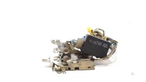 Gebruikte Portierslot Mechaniek 4Deurs rechts-voor Seat Toledo Prijs € 25,00 Margeregeling aangeboden door Van der Ven Autorecycling B.V.