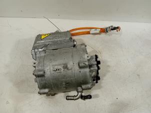 Gebruikte Dynamo Lynk & Co 01 Prijs € 520,00 Margeregeling aangeboden door Van der Ven Autorecycling B.V.