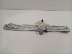 Gebruikte Raammechaniek 4Deurs rechts-voor Ford Transit Prijs € 133,00 Margeregeling aangeboden door Van der Ven Autorecycling B.V.