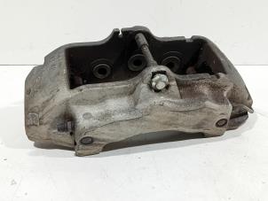 Gebruikte Remklauw (Tang) rechts-voor Audi Q7 Prijs € 268,00 Margeregeling aangeboden door Van der Ven Autorecycling B.V.