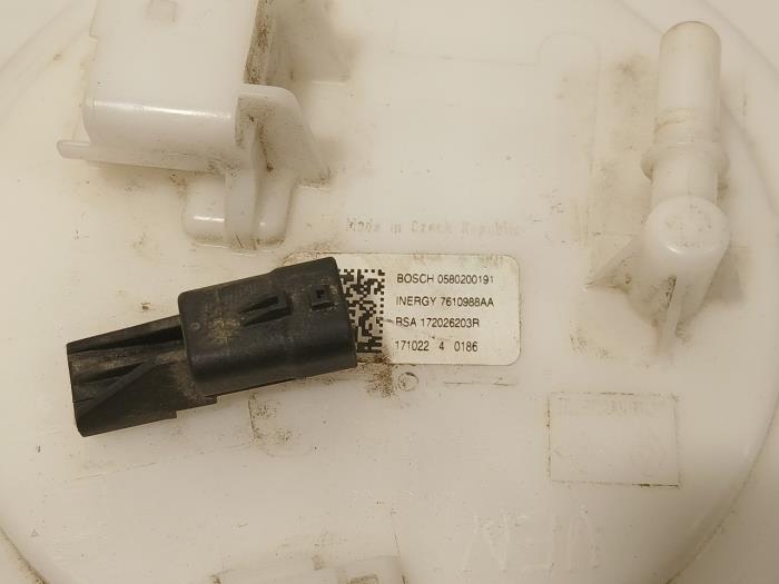 Brandstofpomp Elektrisch van een Dacia Duster 2017