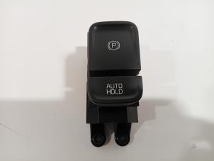 Gebruikte Handrem schakelaar Kia Ceed Prijs € 21,00 Margeregeling aangeboden door Van der Ven Autorecycling B.V.