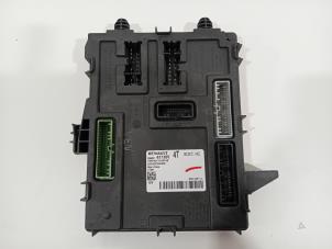 Gebruikte Computer Body Control Renault Megane Prijs € 200,00 Margeregeling aangeboden door Van der Ven Autorecycling B.V.