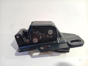 Gebruikte Slotvanger Achterklep Citroen Jumpy Prijs € 11,00 Margeregeling aangeboden door Van der Ven Autorecycling B.V.