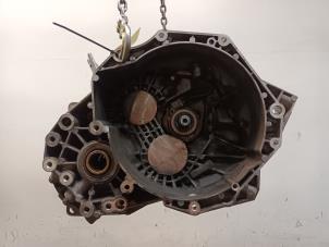 Gebruikte Versnellingsbak Opel Meriva Prijs € 500,00 Margeregeling aangeboden door Van der Ven Autorecycling B.V.