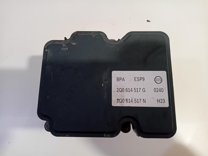 Gebruikte ABS Pomp Seat Arona Prijs € 138,00 Margeregeling aangeboden door Van der Ven Autorecycling B.V.