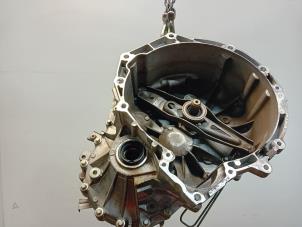 Gebruikte Versnellingsbak Mini Mini Prijs € 885,00 Margeregeling aangeboden door Van der Ven Autorecycling B.V.